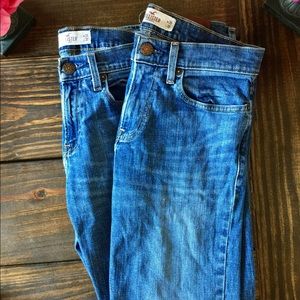 Men’s Hollister jeans 28 x 30